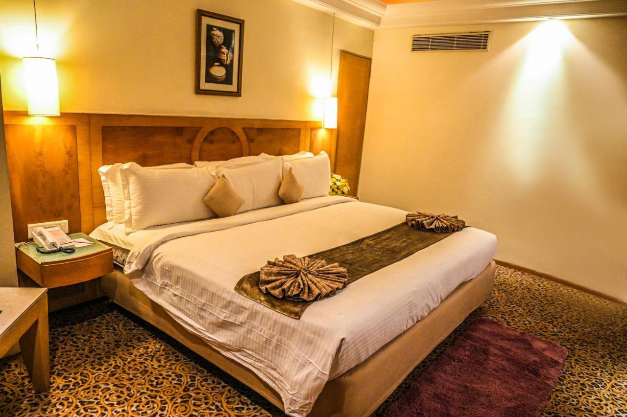 Katriya Hotel And Tower Хайдарабад Экстерьер фото